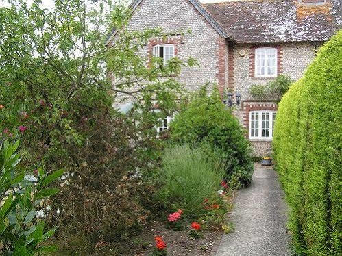Flint Cottage Chichester Exteriör bild
